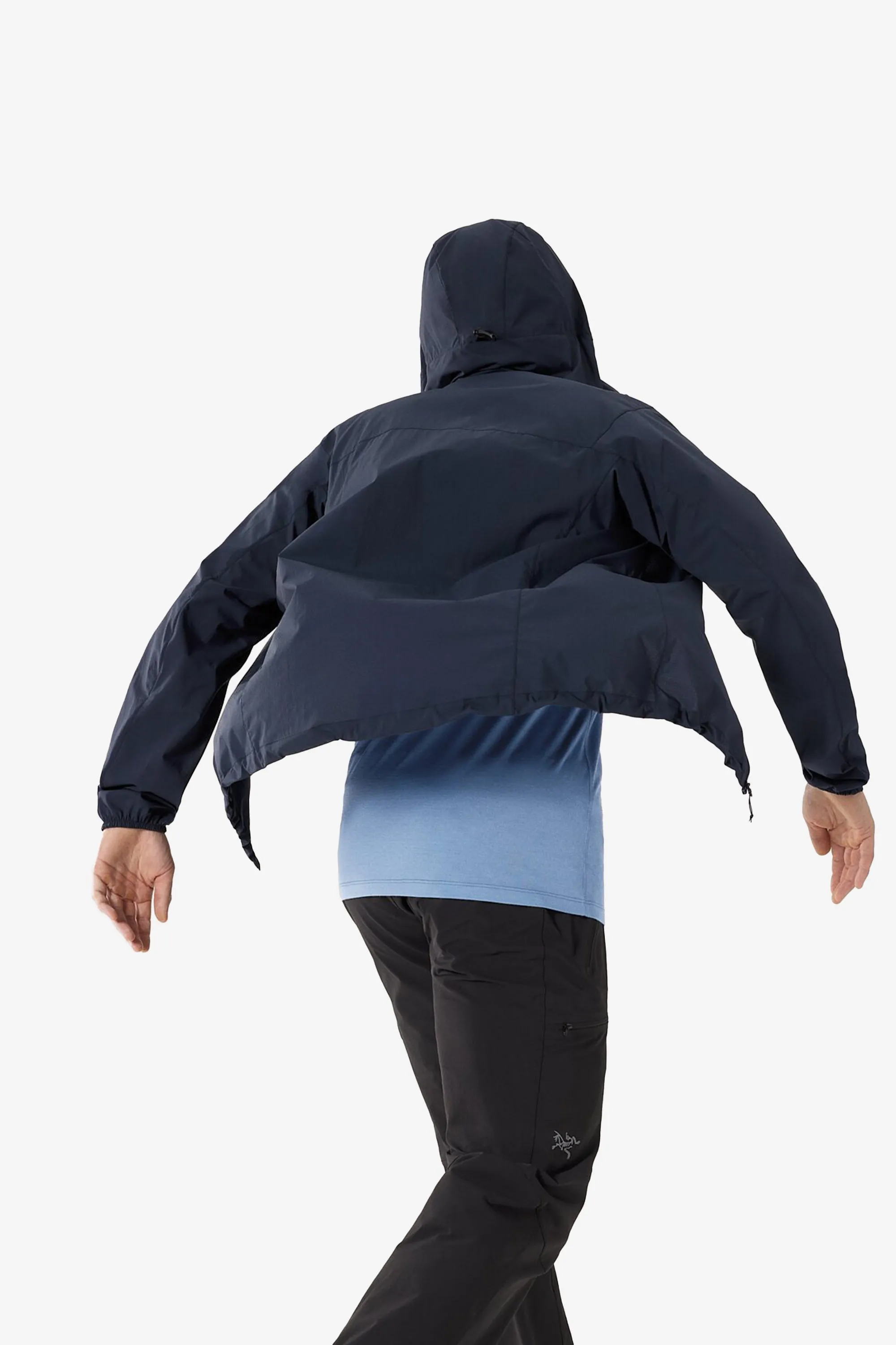 Arc'teryx Men's Squamish Hoody in Black Sapphire