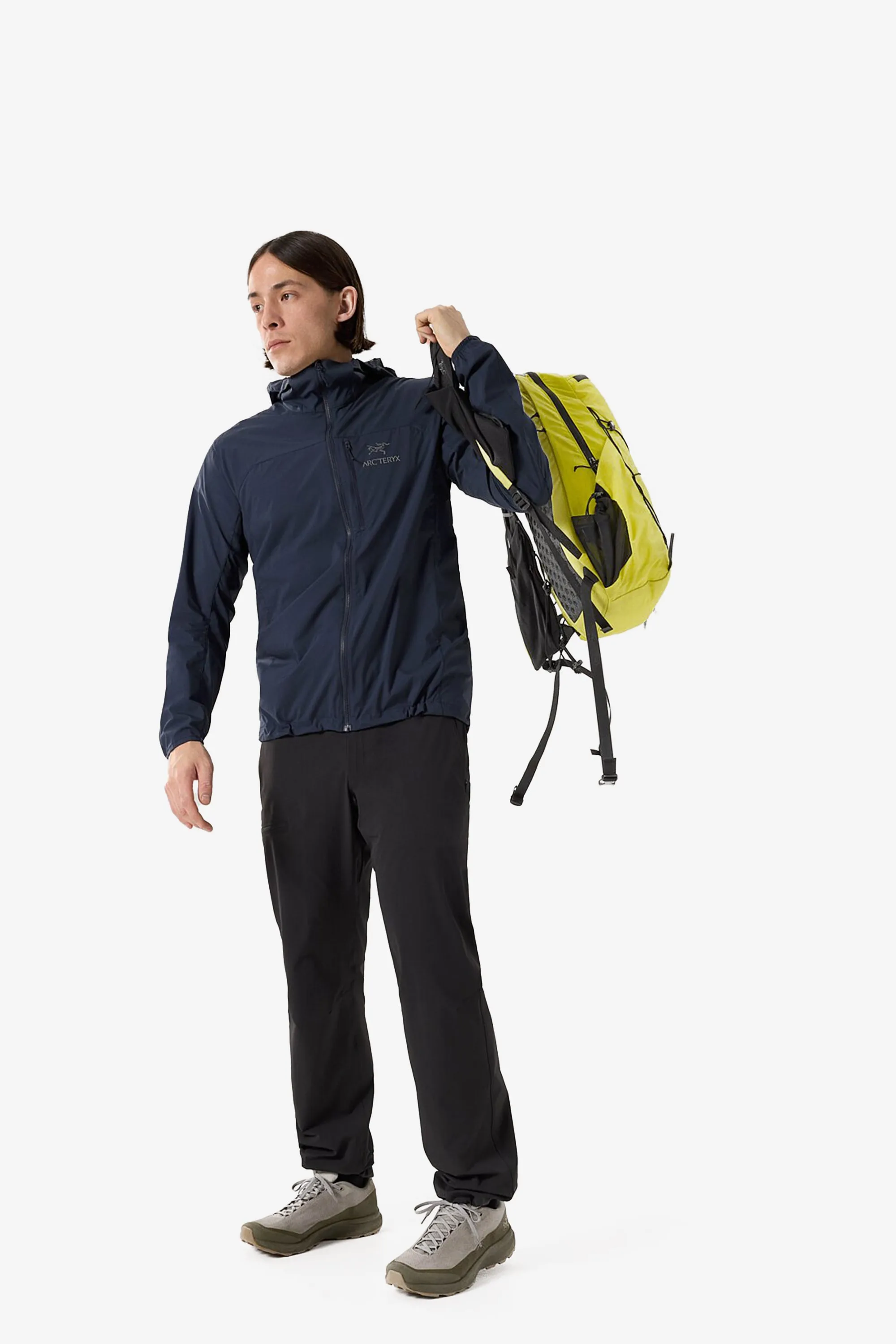 Arc'teryx Men's Squamish Hoody in Black Sapphire