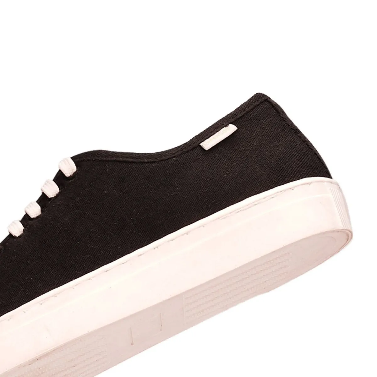 Minimal Black Mens Sneaker Lace Up