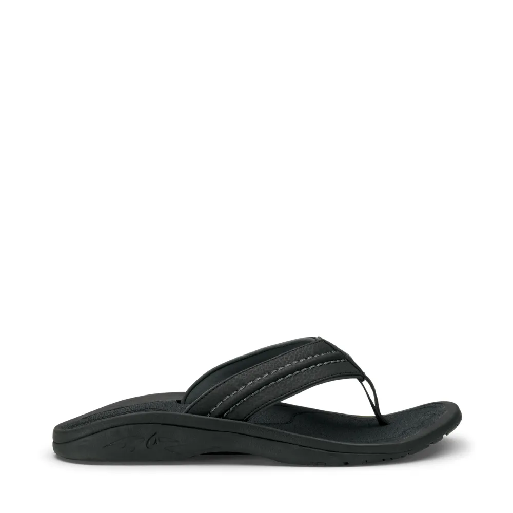 OluKai Men's Hokua Thong Sandal in Black/Dark Shadow