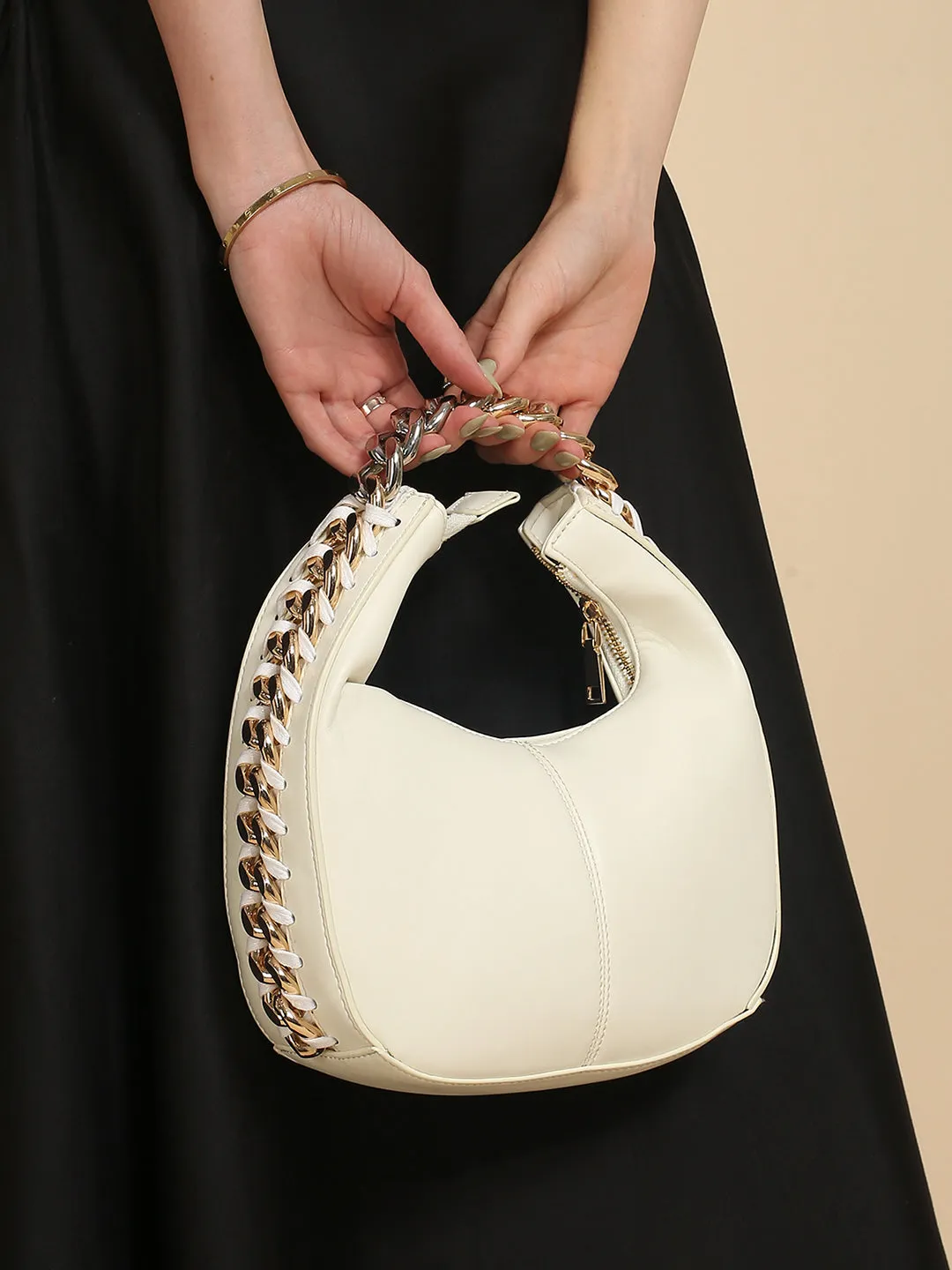 Women Off White Solid Hobo Bag with Chain Detailing on Sides